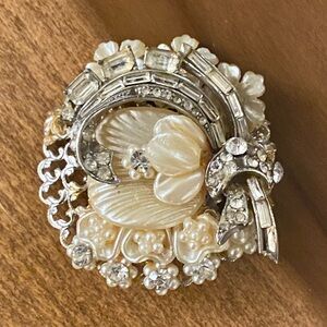Vtg 1950s White Carved Floral Rhinestone Faux Pearl Large Clip Earring *one only